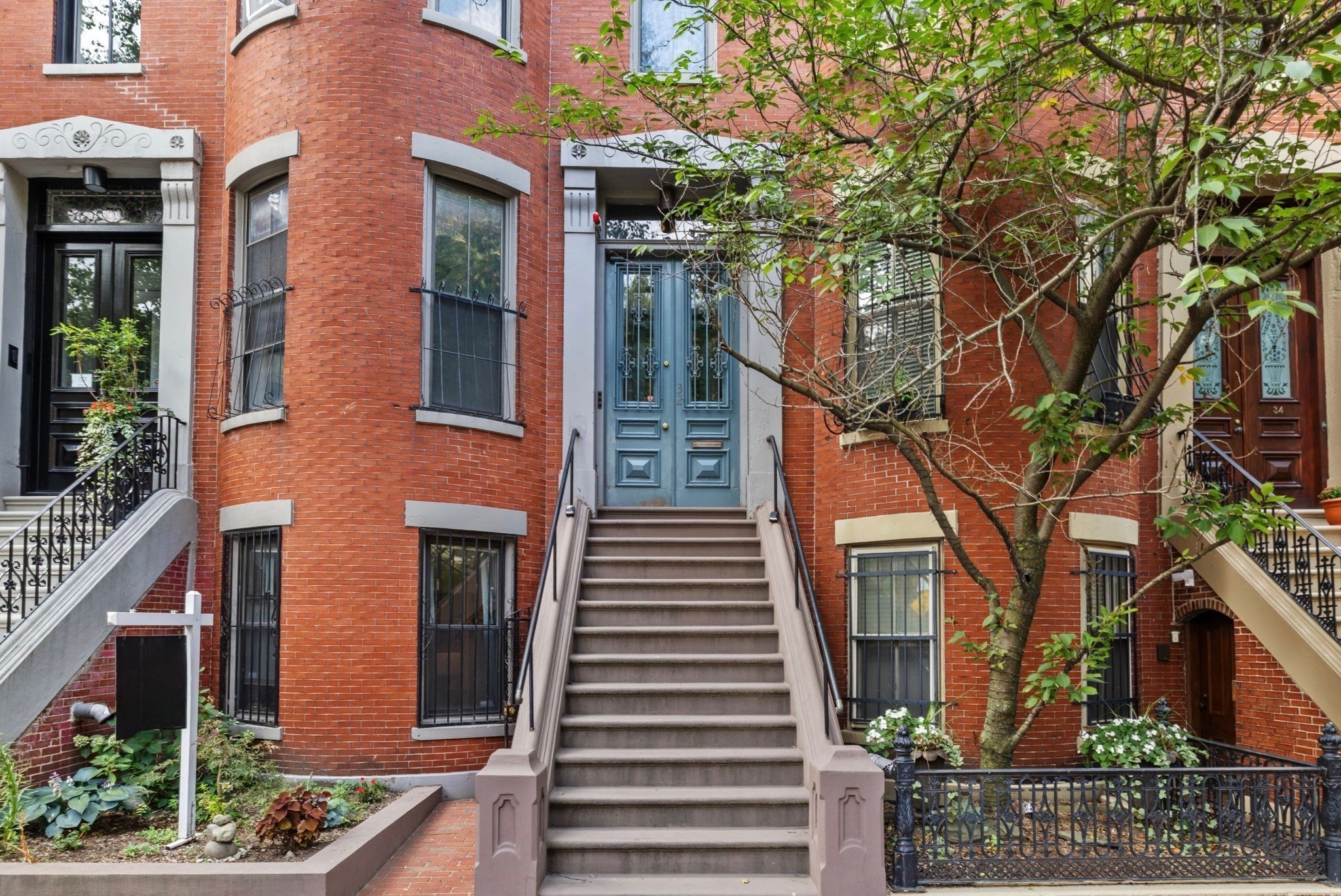 32 Yarmouth Street # B Property Photo 17