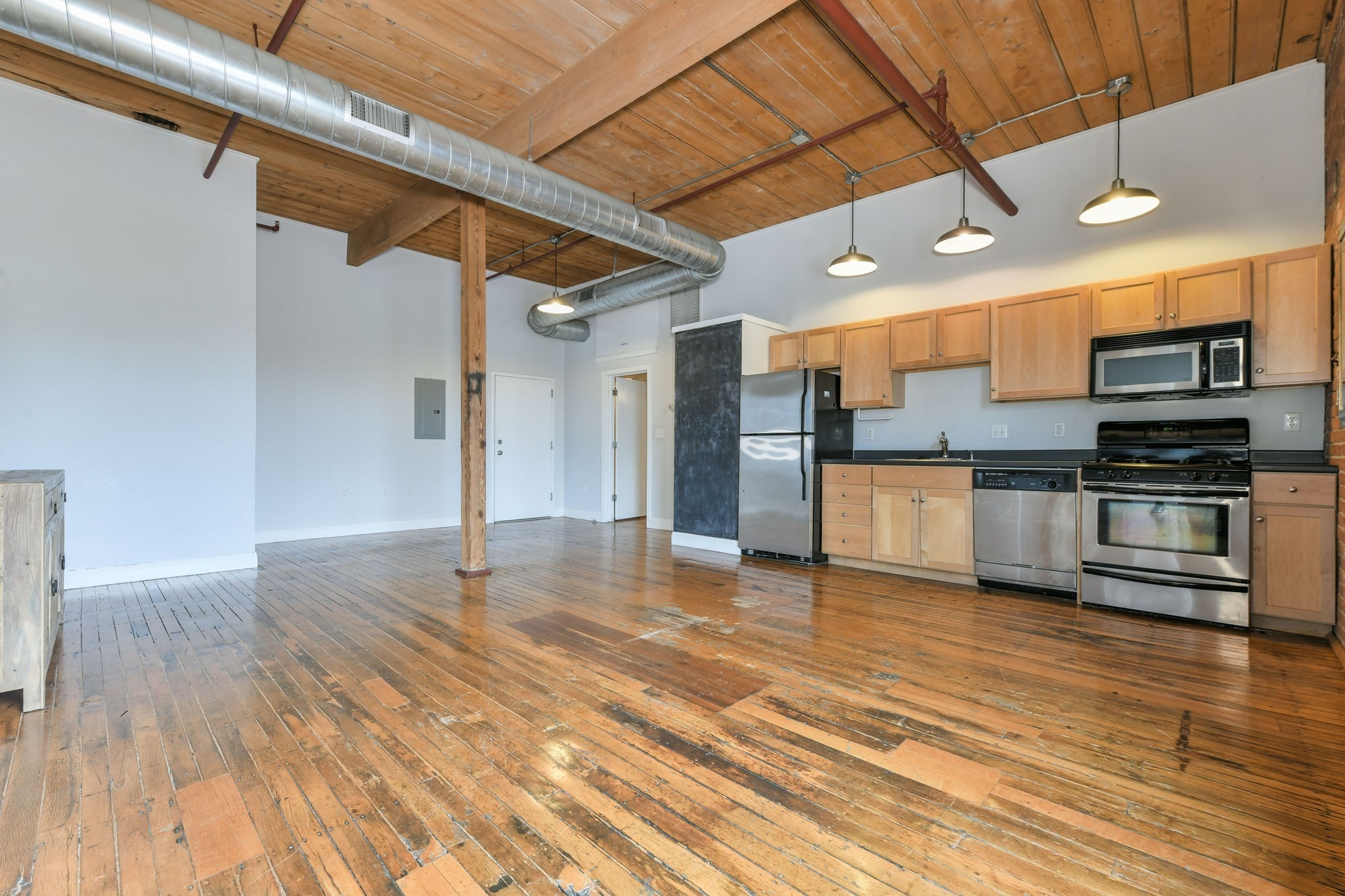 244 Brighton Ave # 406 Property Photo 1
