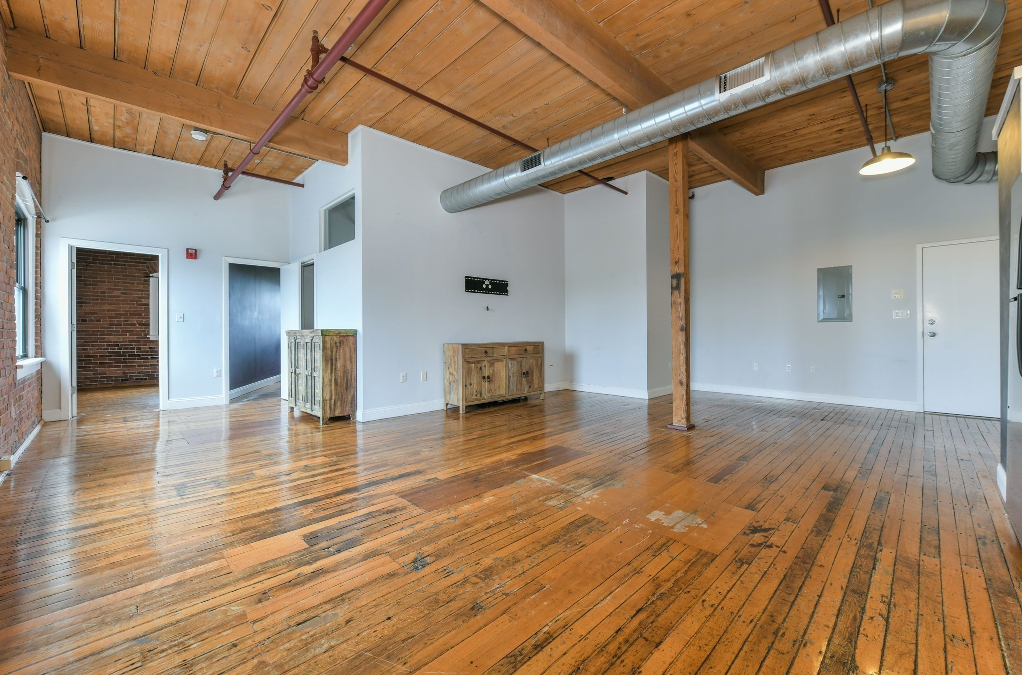 244 Brighton Ave # 406 Property Photo 3