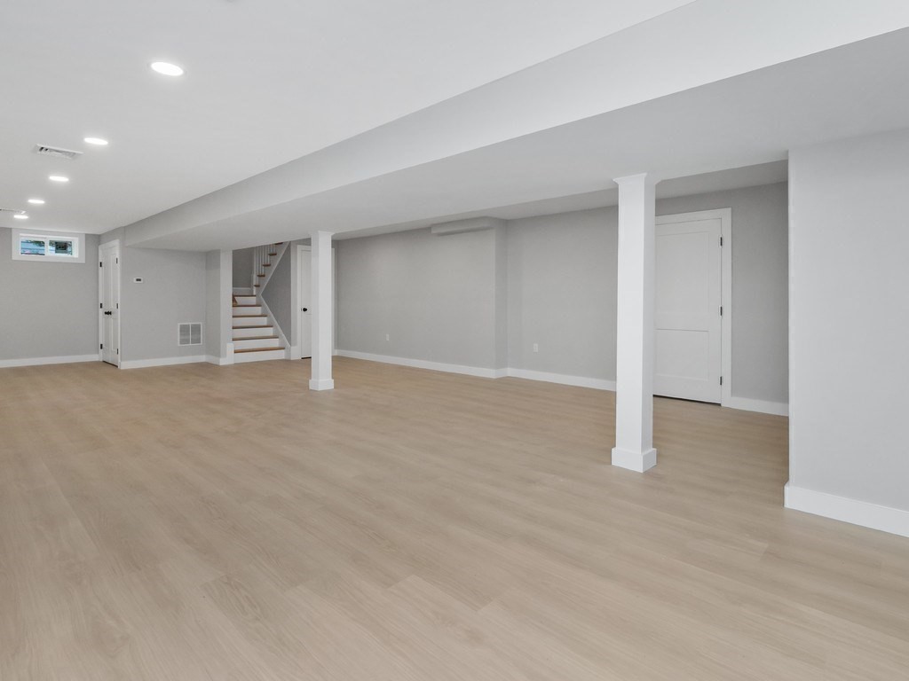 113 Warwick Avenue Property Photo 29