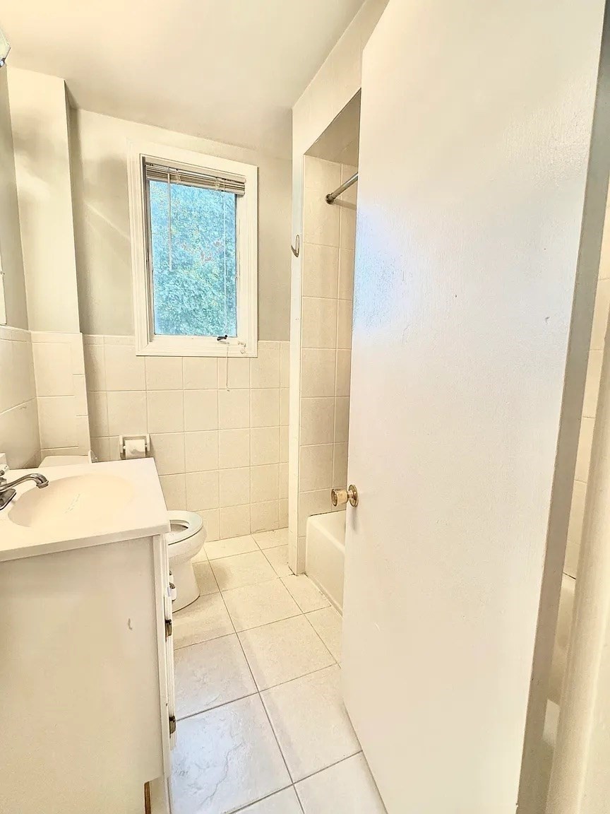 124 Grant Ave Property Photo 11