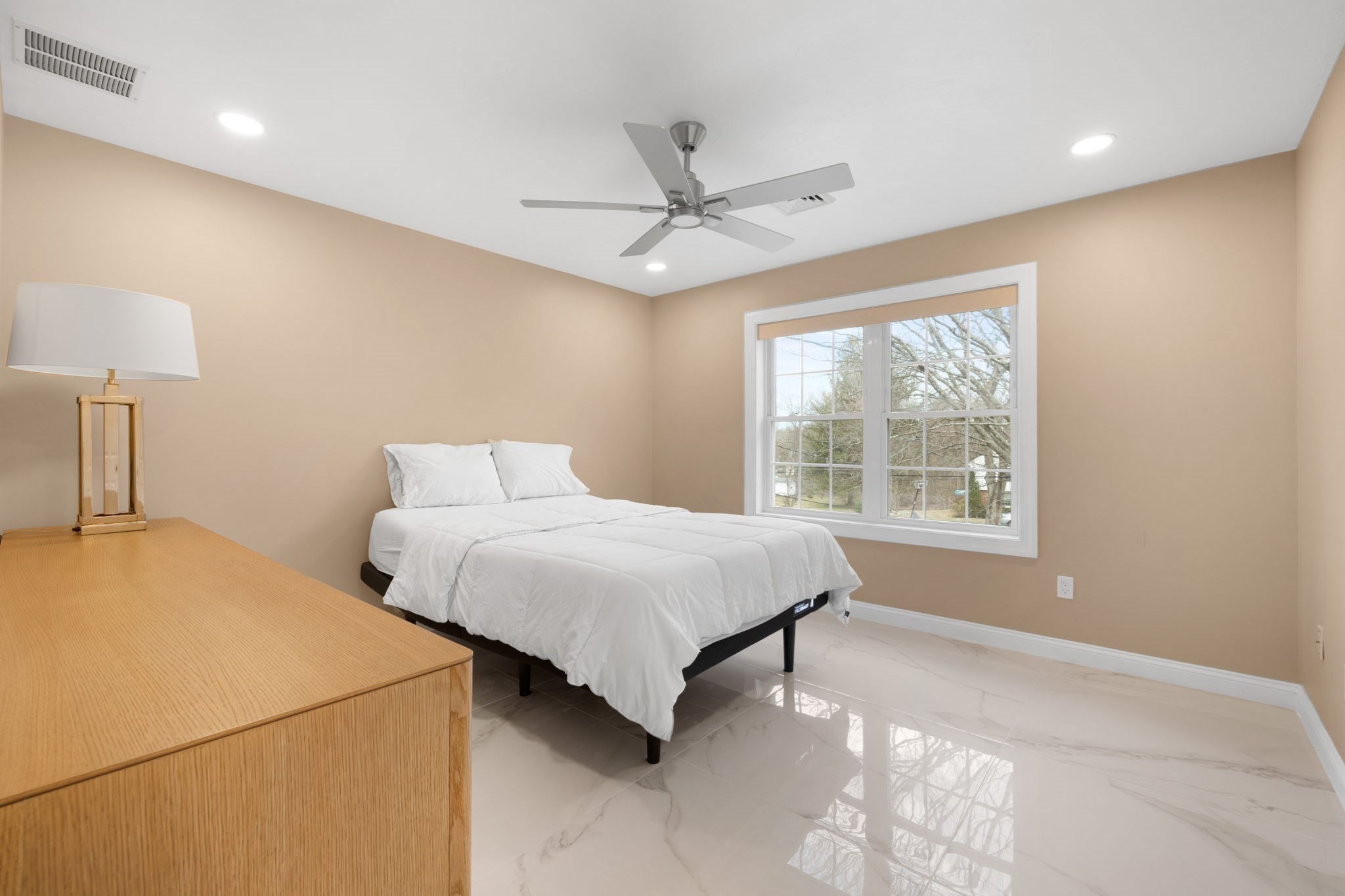 60 Shufelt Rd Property Photo 28