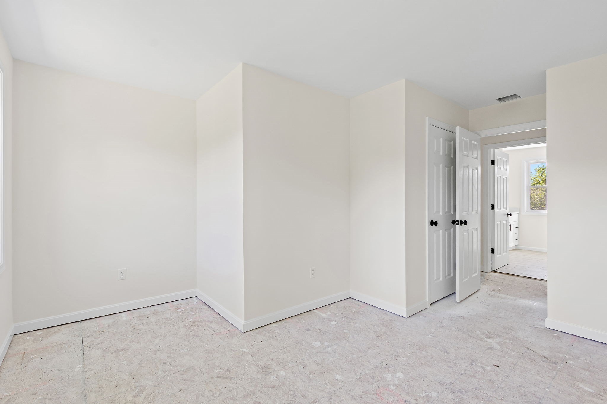 38 Hemlock Street Property Photo 23