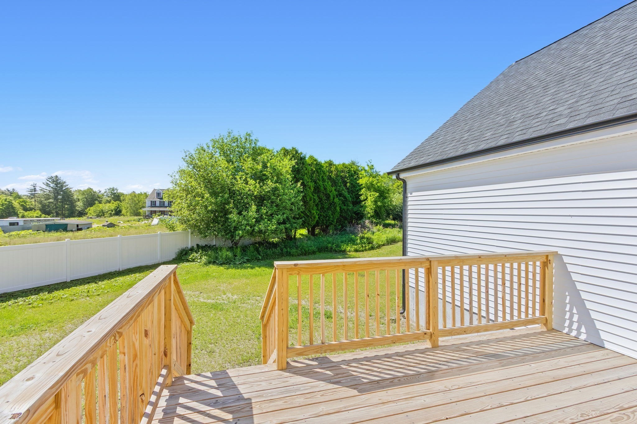 38 Hemlock Street Property Photo 32