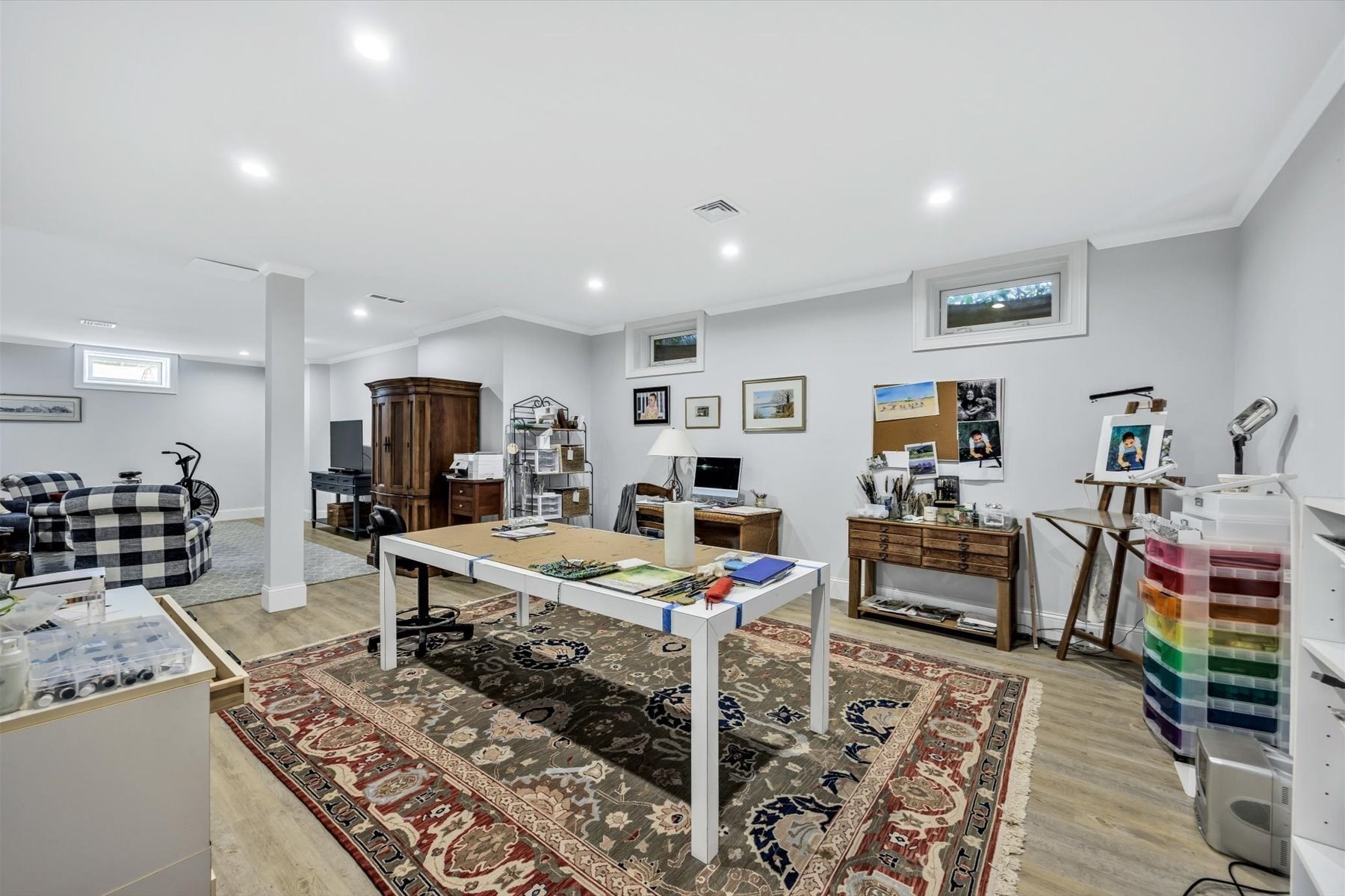 22 Clayton Cir # A Property Photo 34