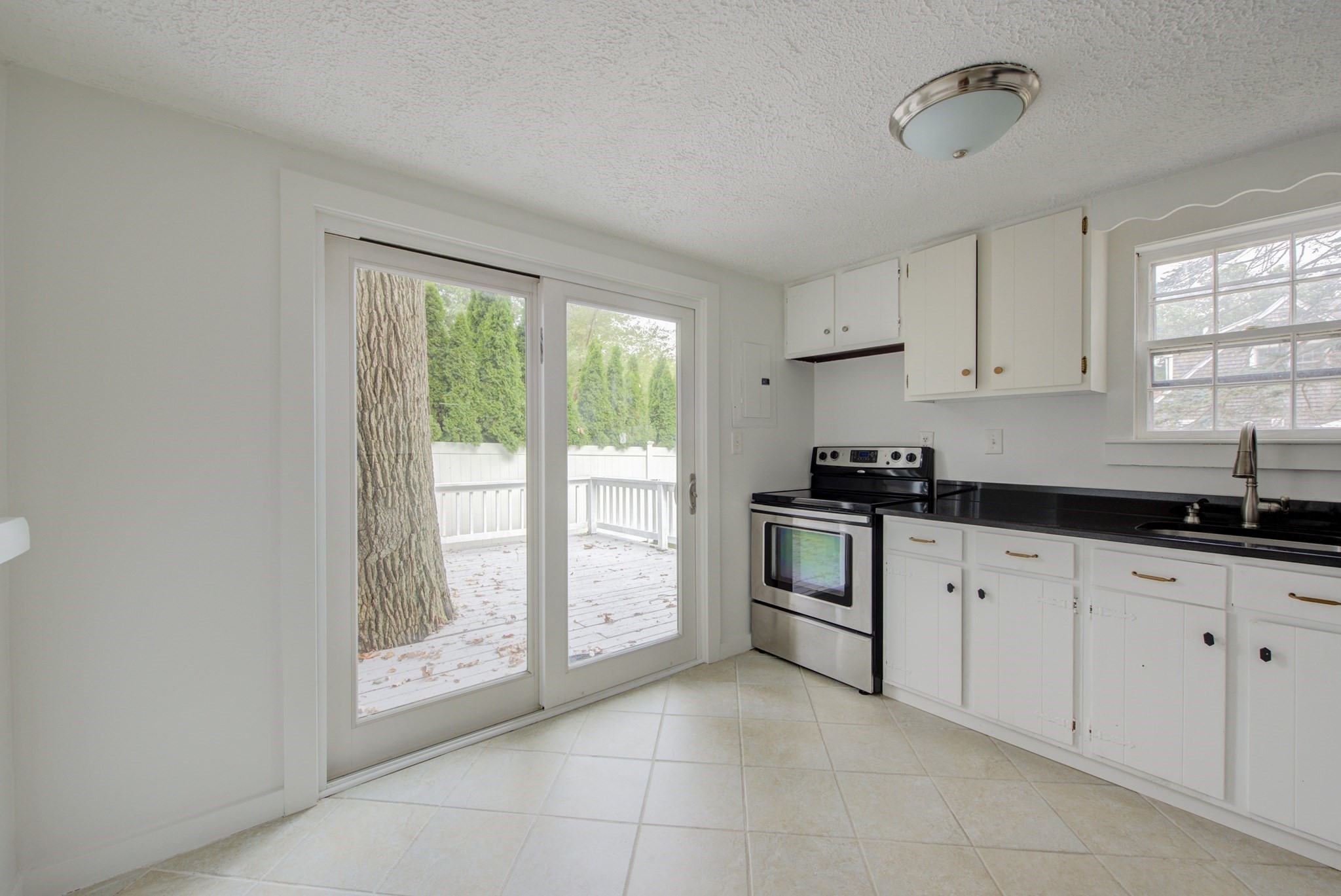 21 Sycamore Lane Property Photo 13