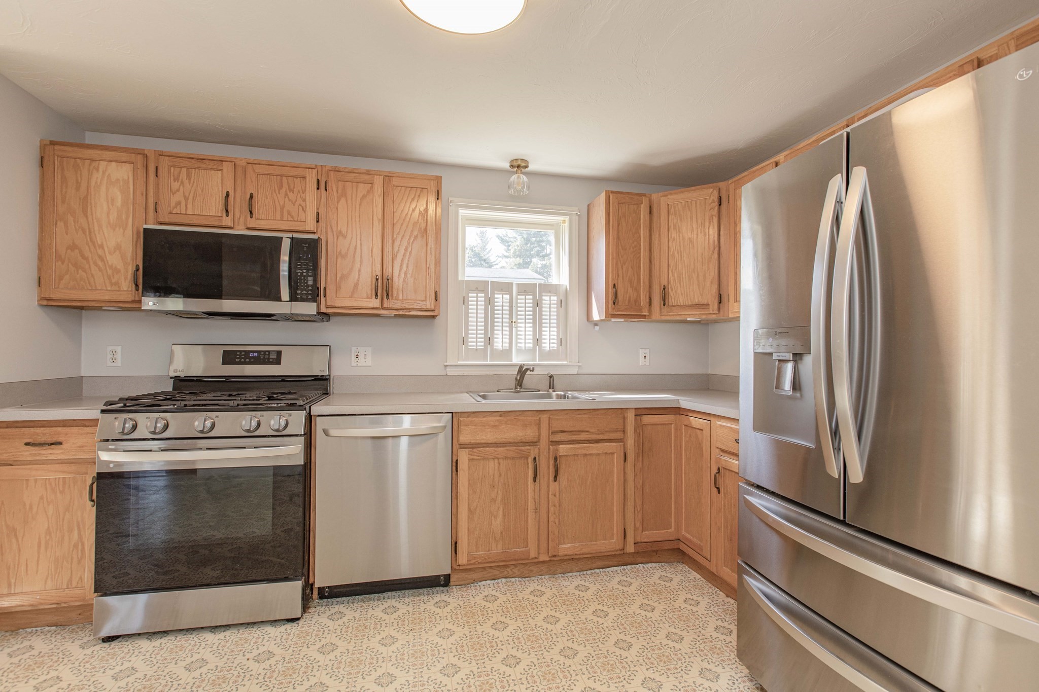 36 Redwood Circle Property Photo 6