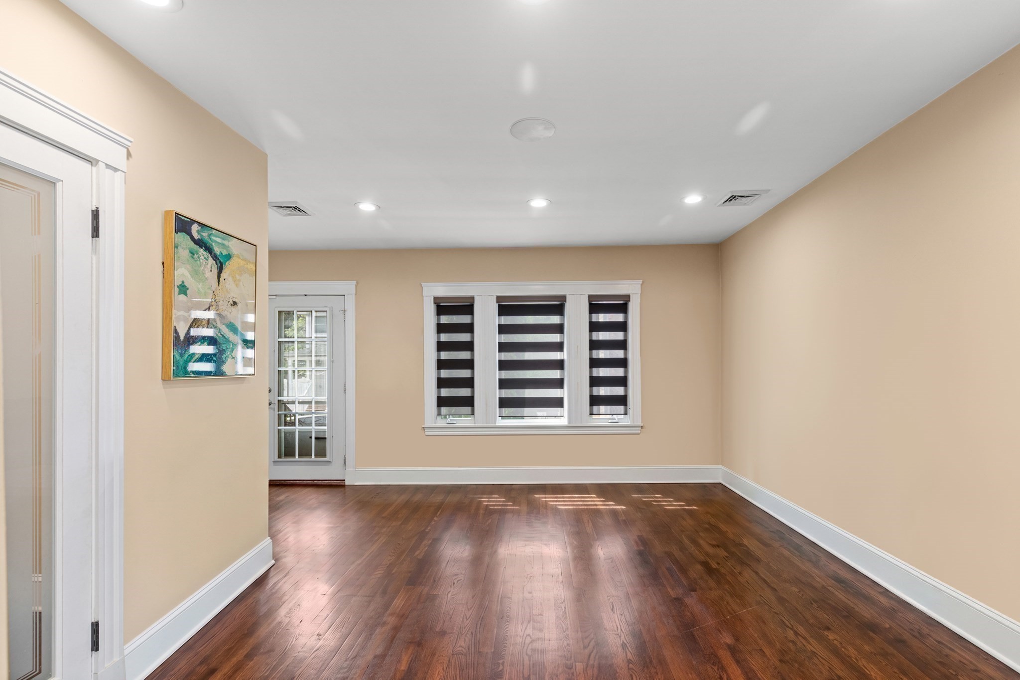 34 Farrington Ave Property Photo 6