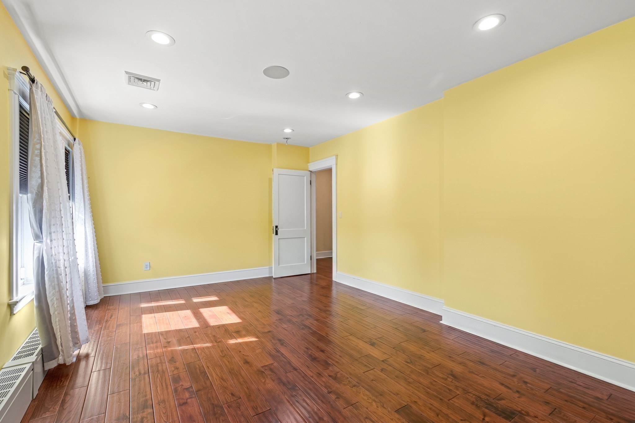 34 Farrington Ave Property Photo 13