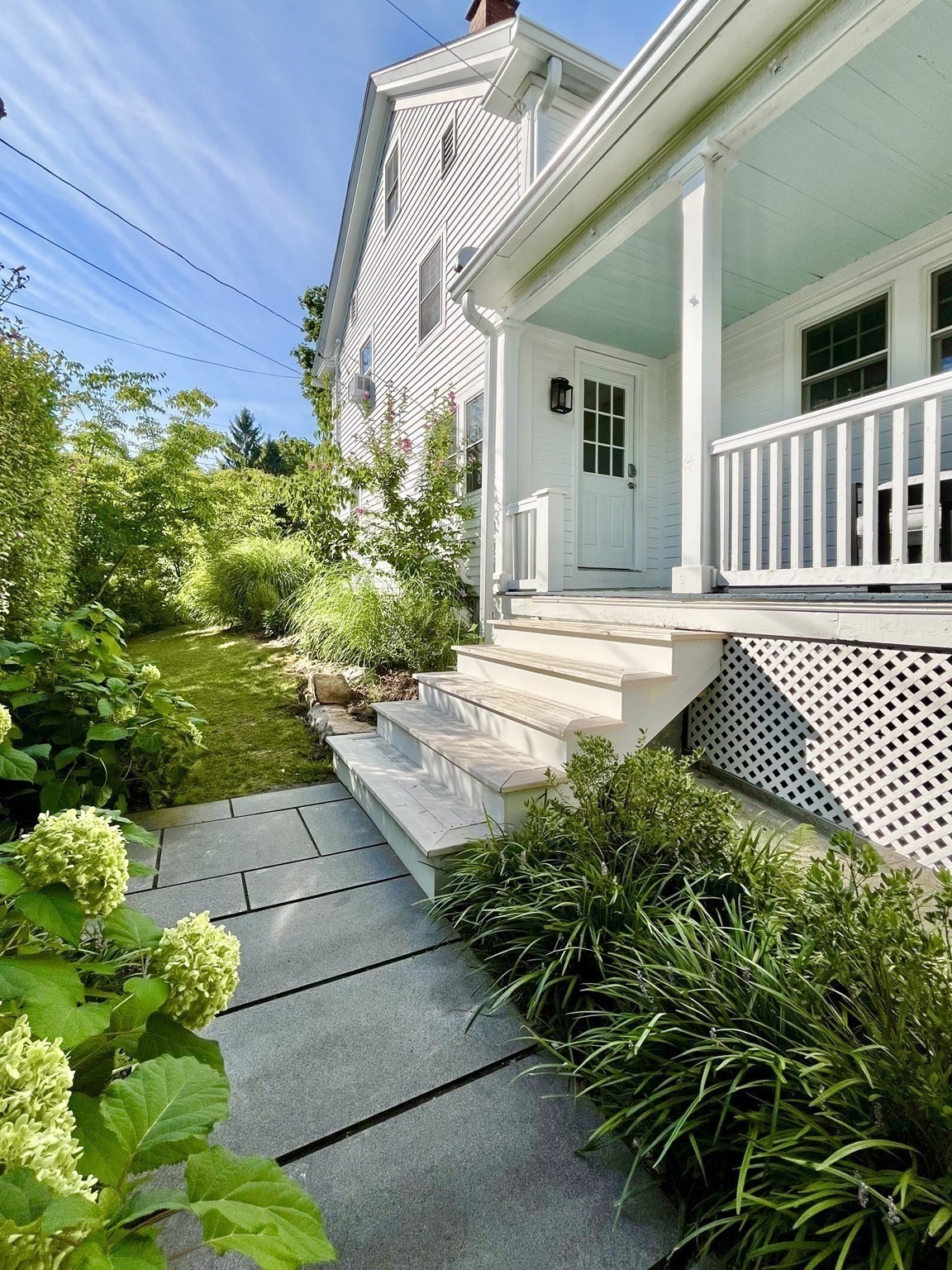 9 Cross St. Property Photo 3