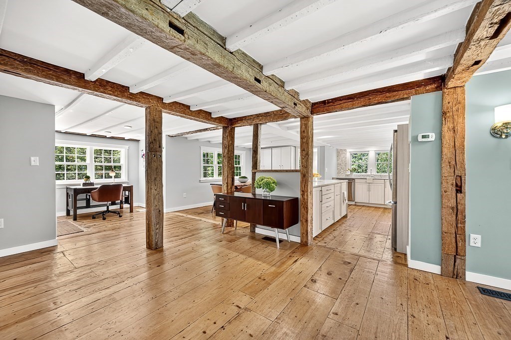 9 Cross St. Property Photo 10