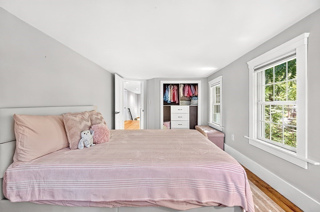 9 Cross St. Property Photo 37