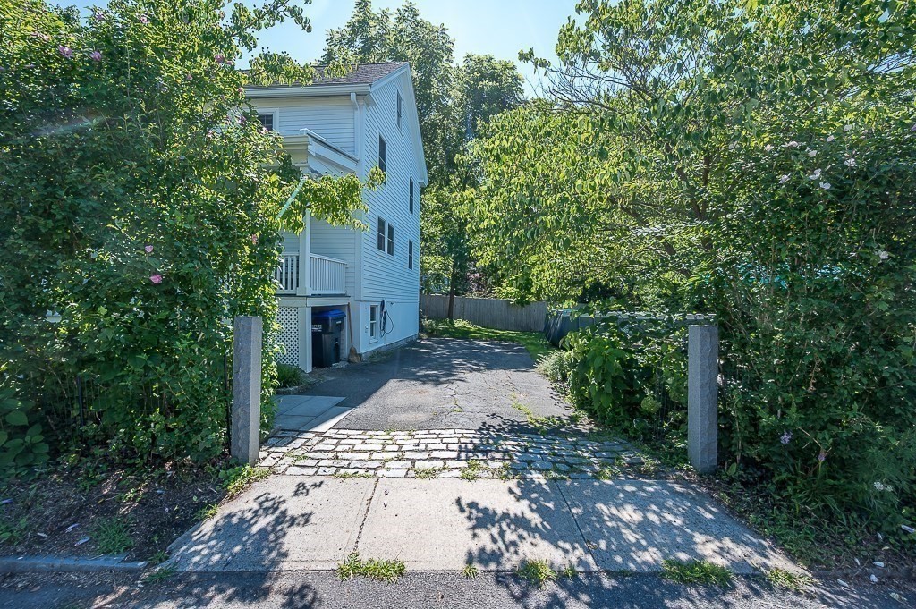9 Cross St. Property Photo 40