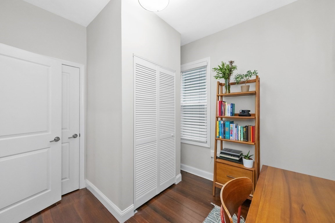 459 Meridian St # A Property Photo 16
