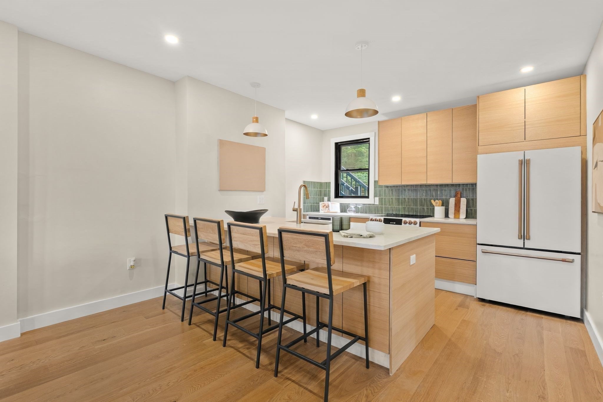 18 Yale Terrace # 2 Property Photo 13