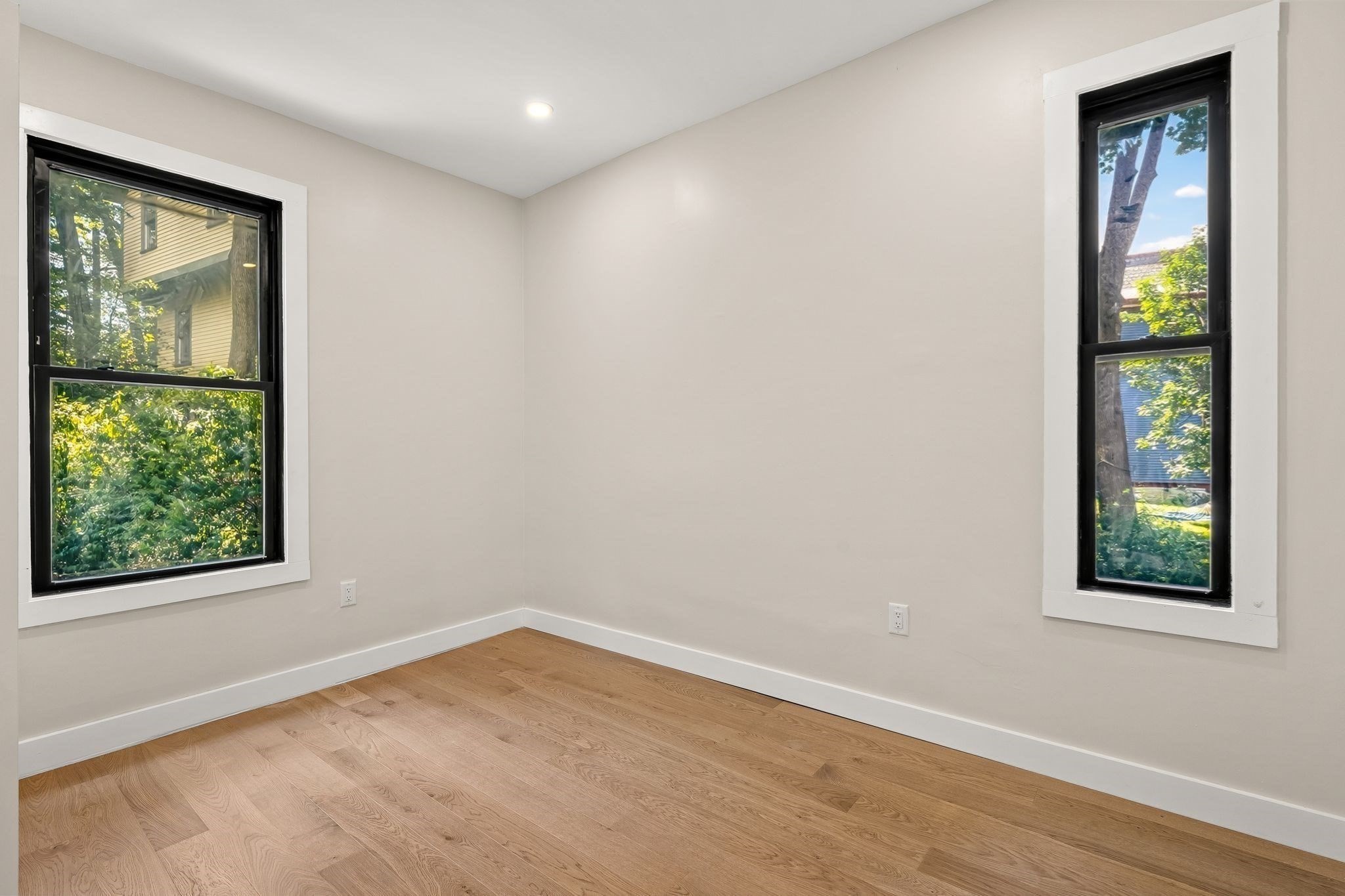 18 Yale Terrace # 2 Property Photo 18