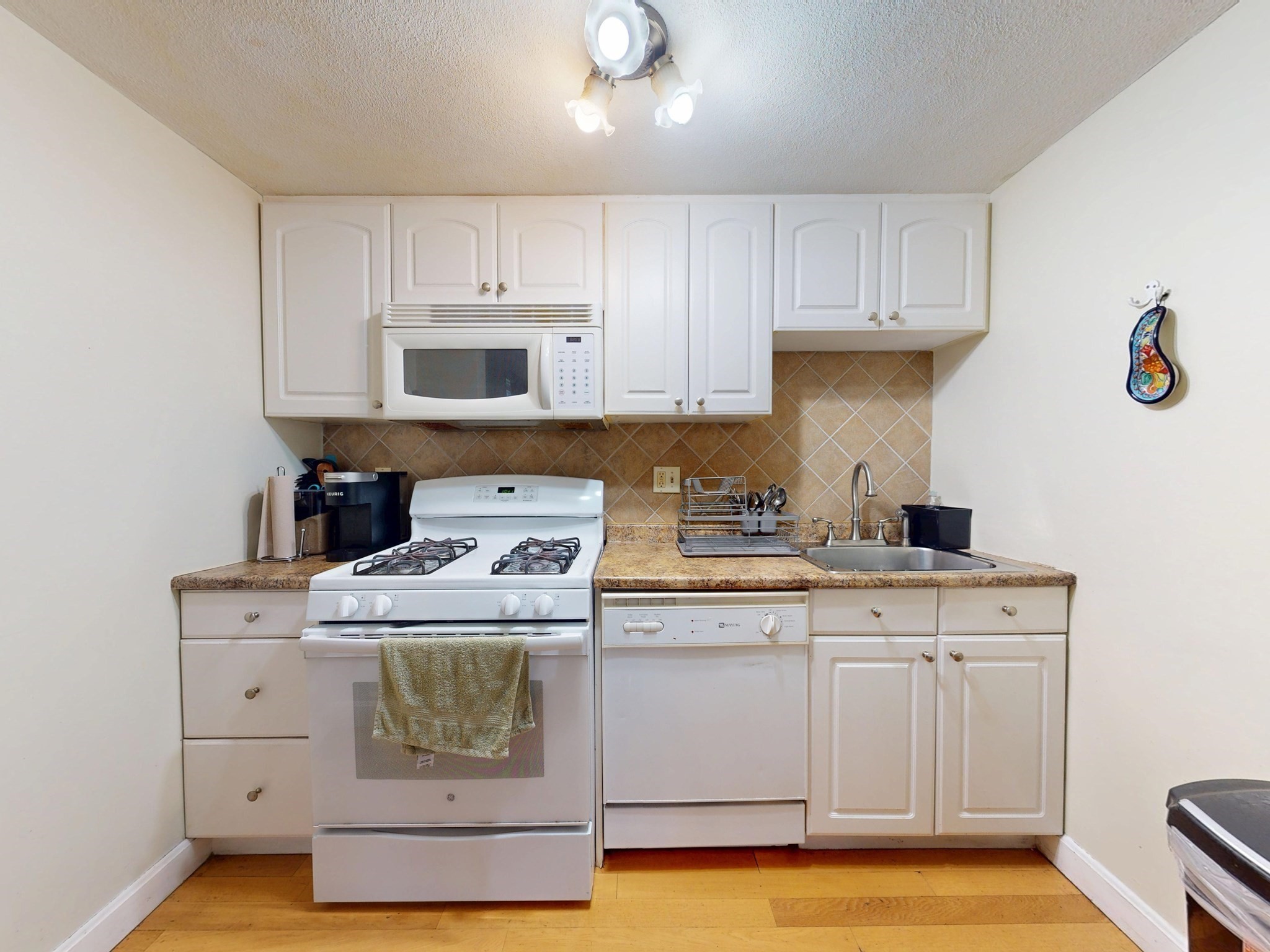 122 Chestnut Street # 2 Property Photo 4