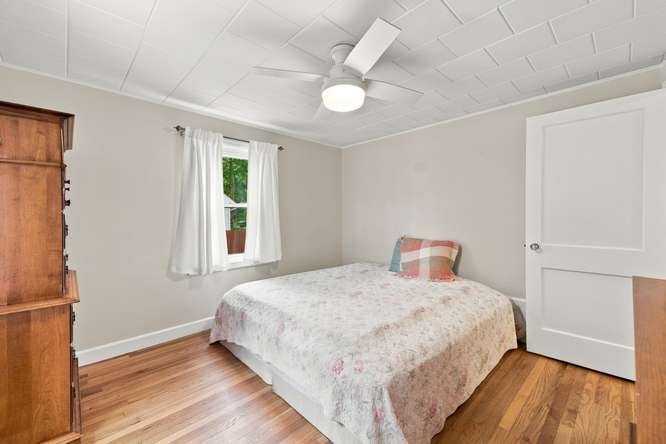 386 Parker St Property Photo 18