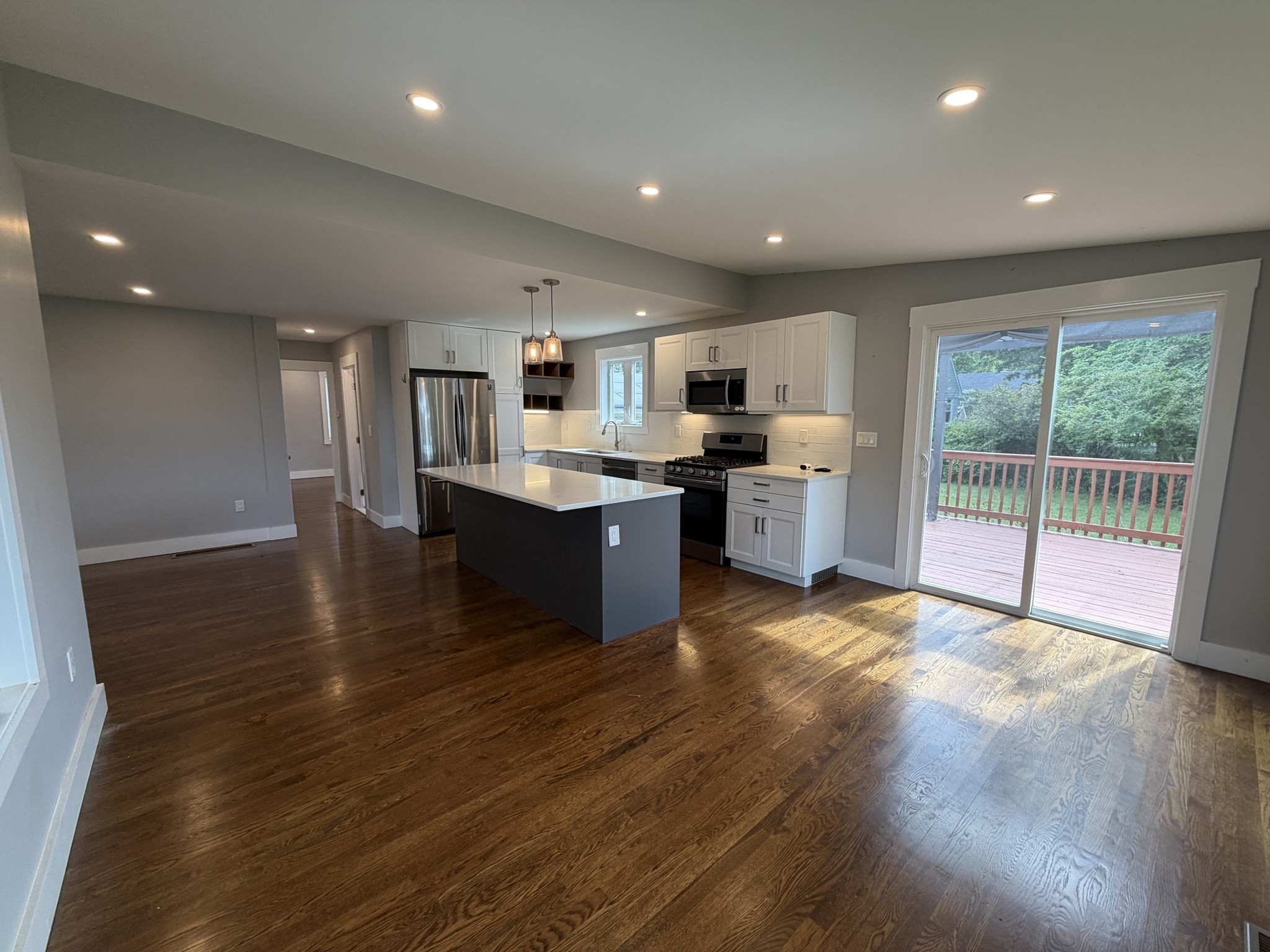 150 W Jersey Street Property Photo 11