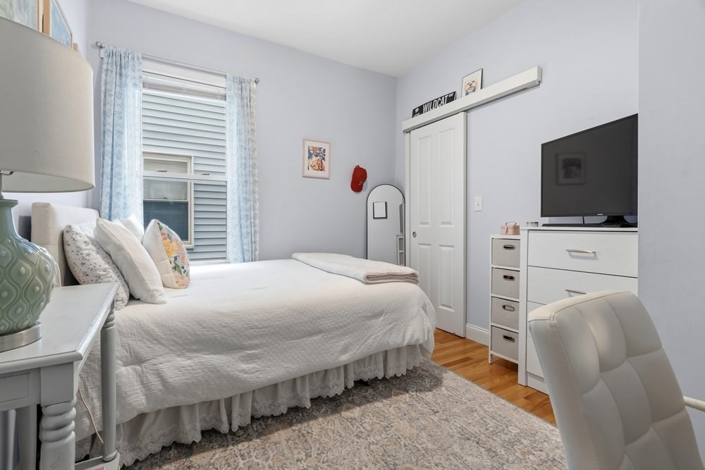 130 Boston St Property Photo 8