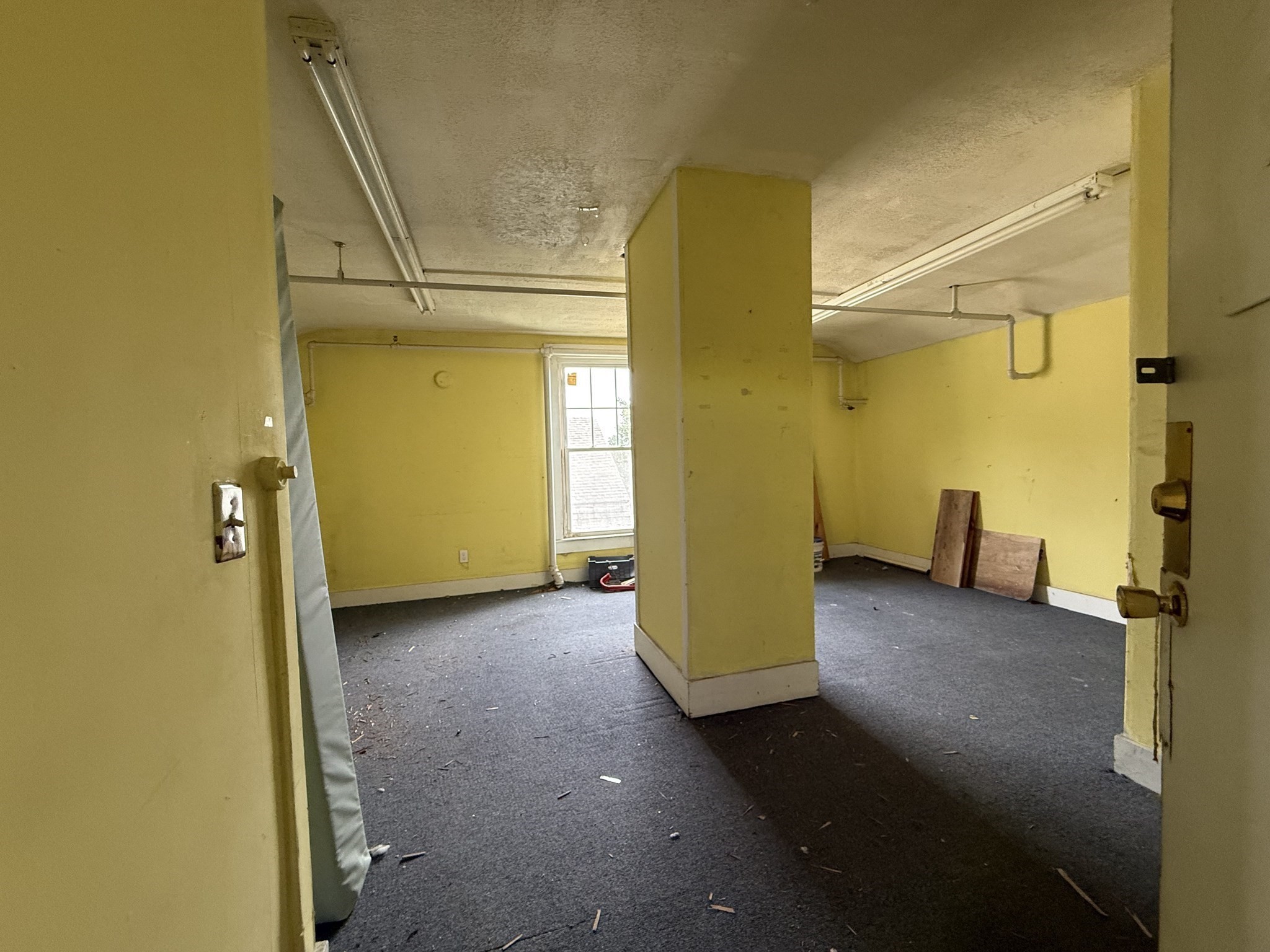 17-19 King Street Property Photo 7
