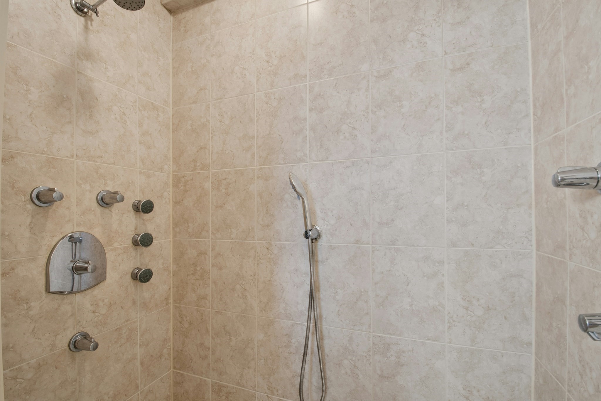 22 Westlund Rd Property Photo 19