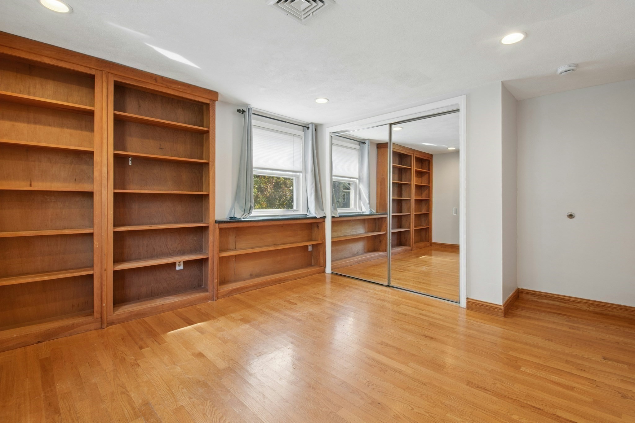 22 Westlund Rd Property Photo 25
