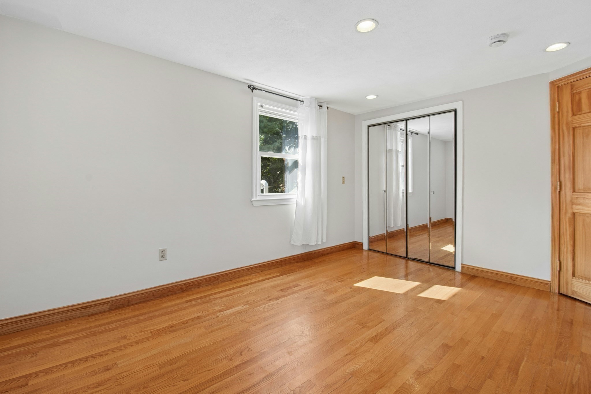 22 Westlund Rd Property Photo 27