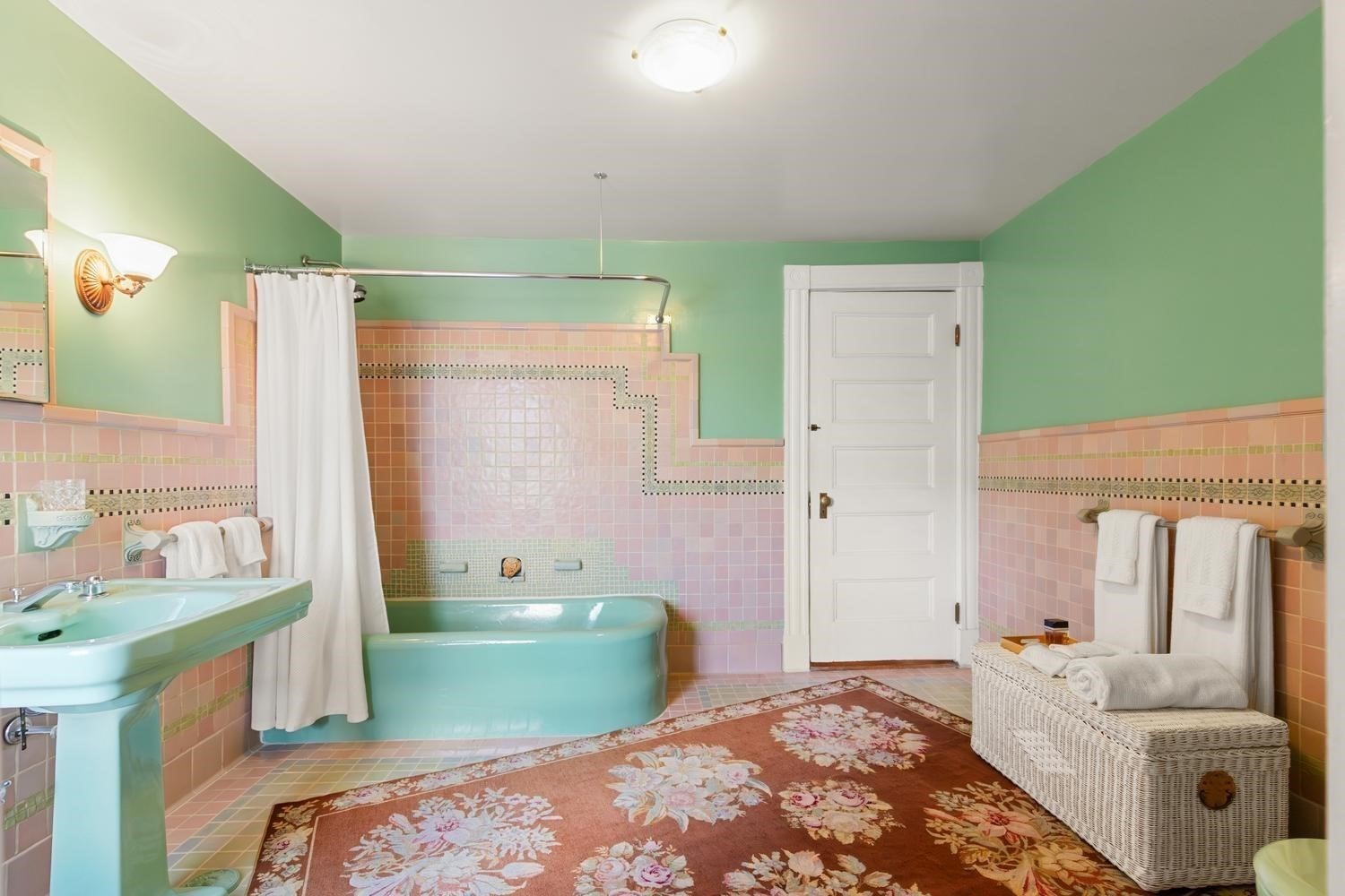 8 Leonard Cir Property Photo 26