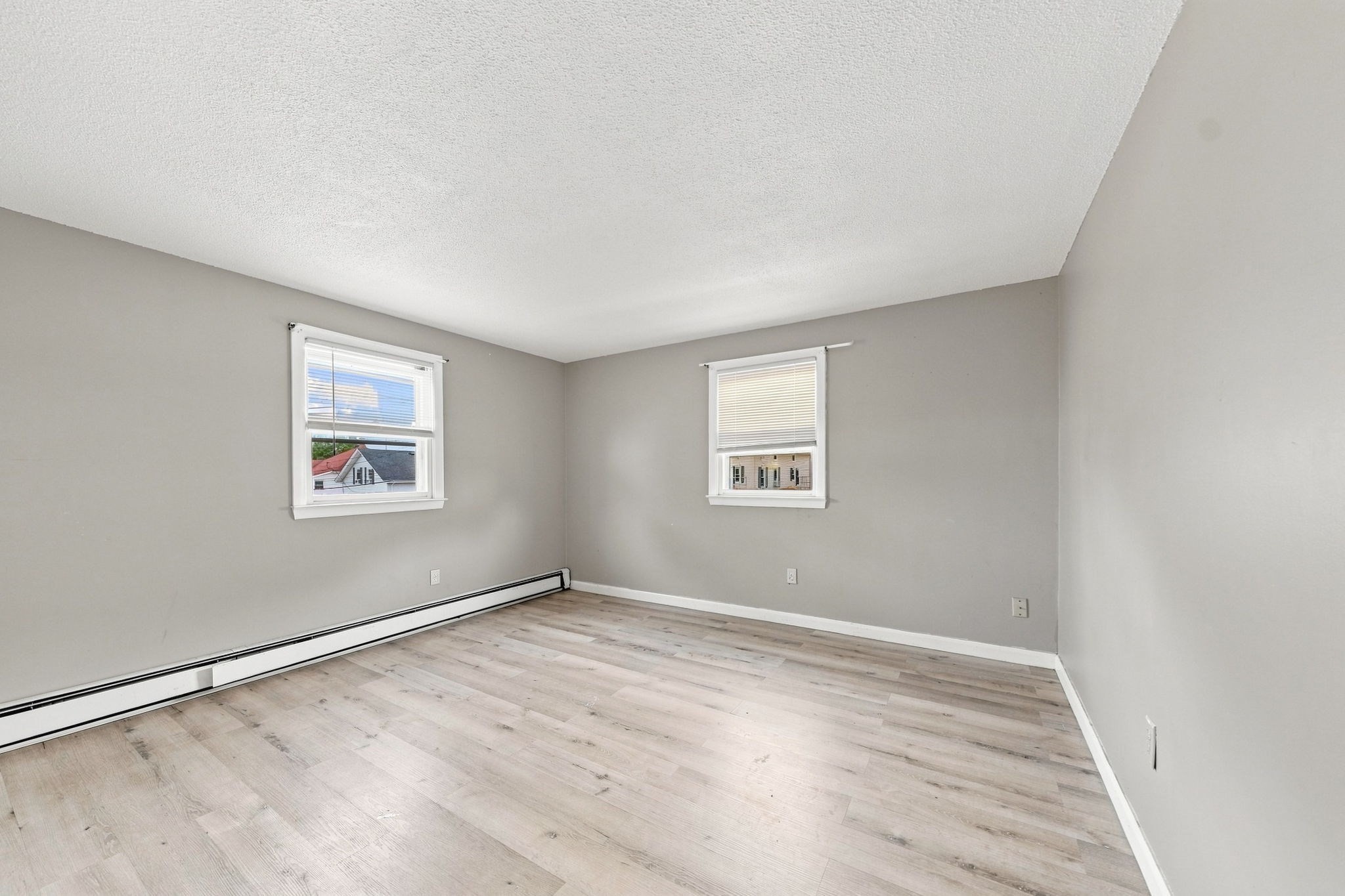 243 Robeson St # 3 Property Photo 17
