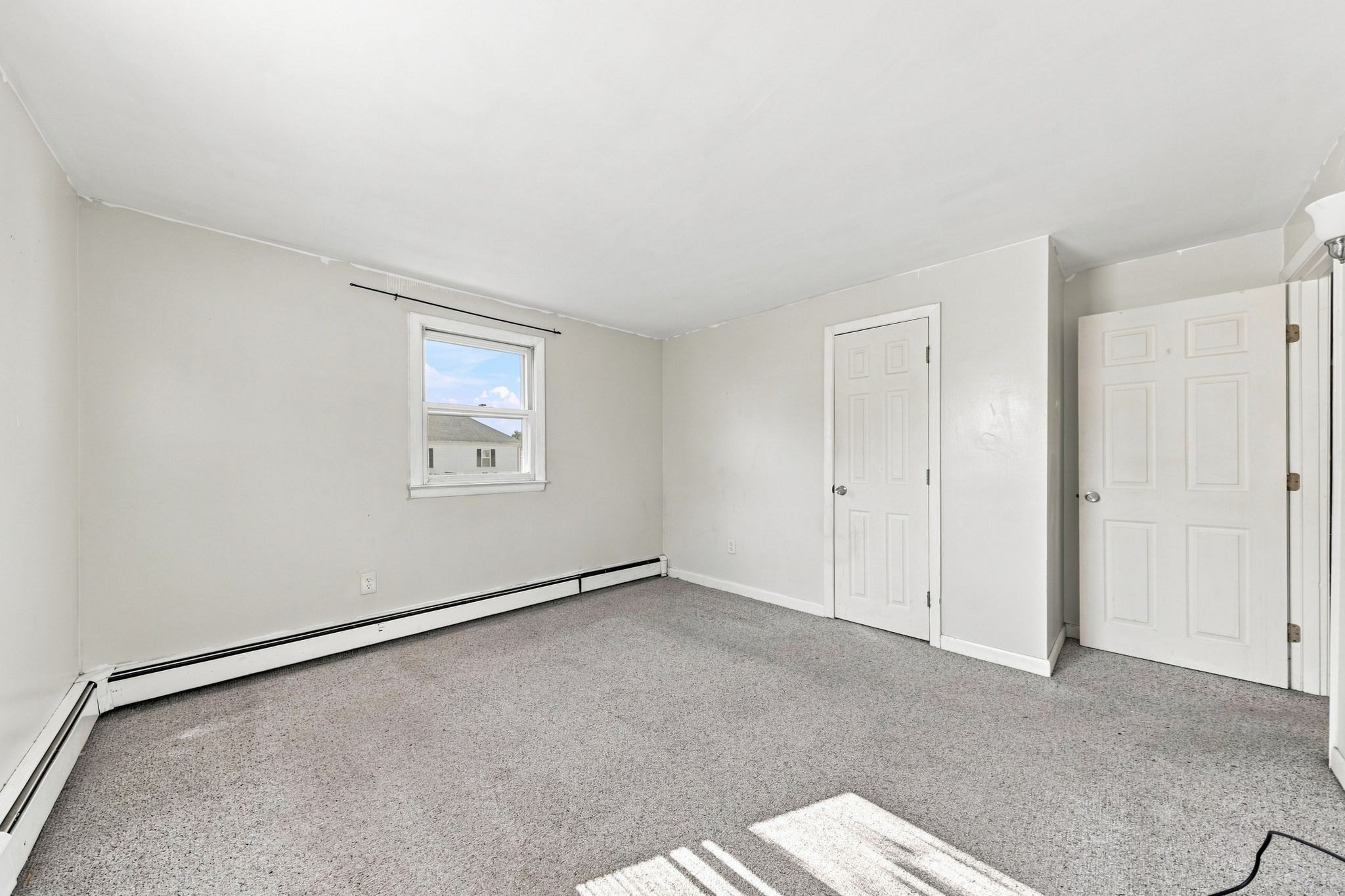 243 Robeson St # 6 Property Photo 17