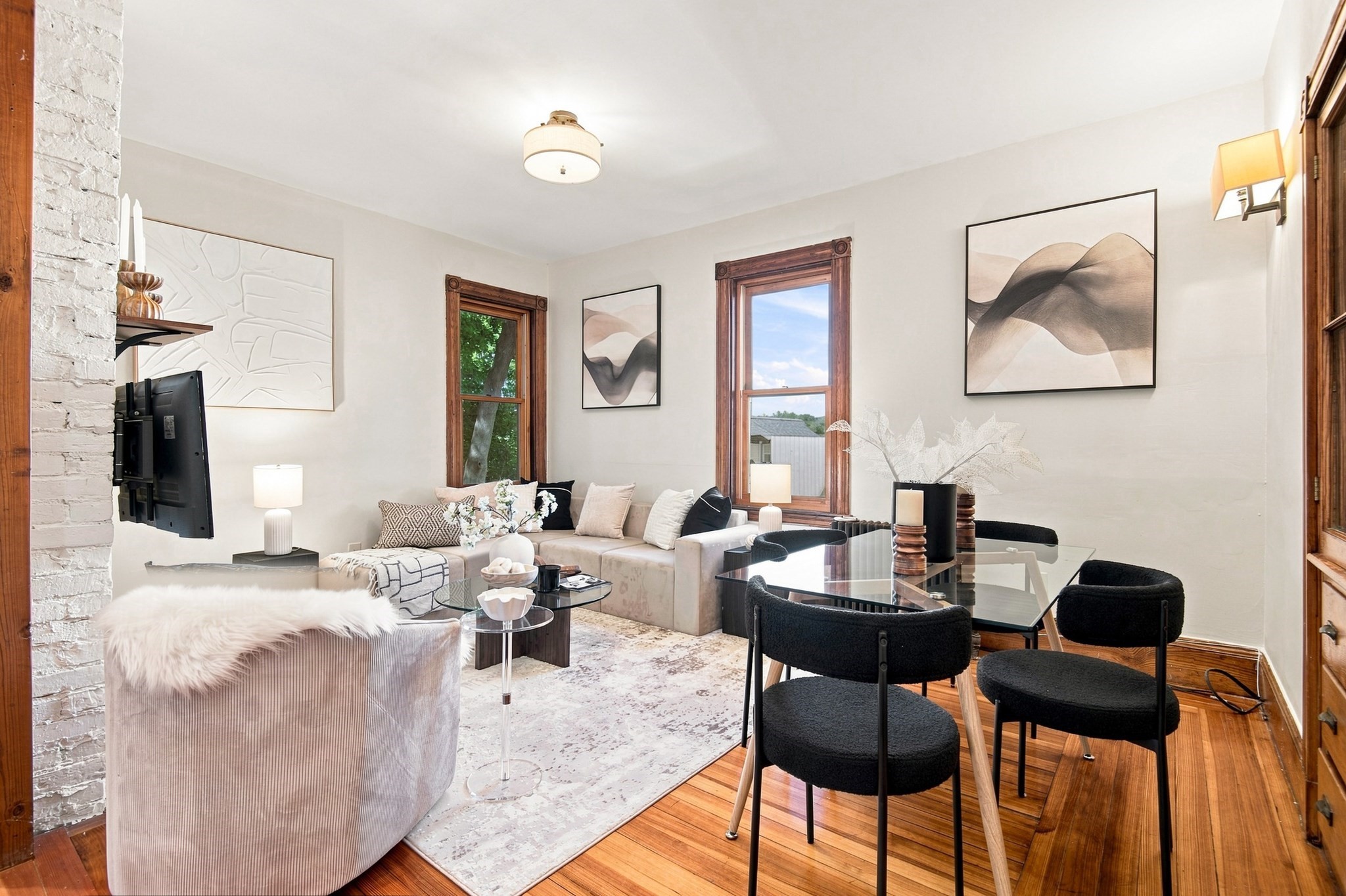 9 Varney St # 2 Property Photo 7