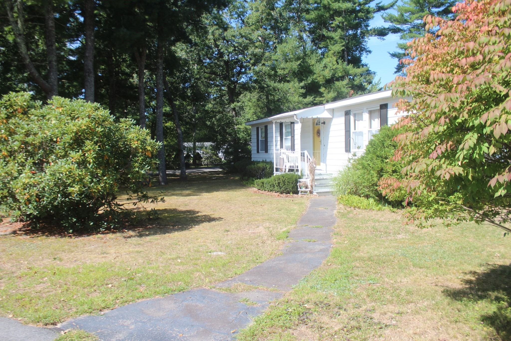 39-1 South Meadow Village Property Photo 2
