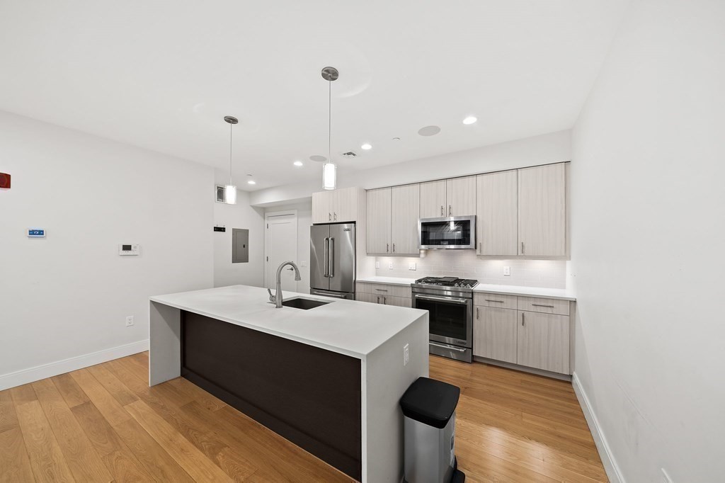 488 Dorchester Ave # 3d Property Photo 3