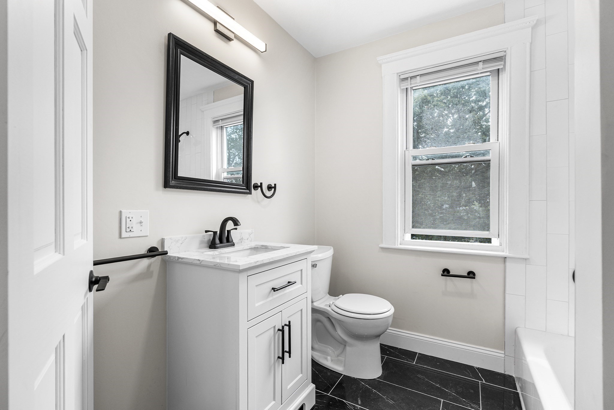 172 Harris St Property Photo 24