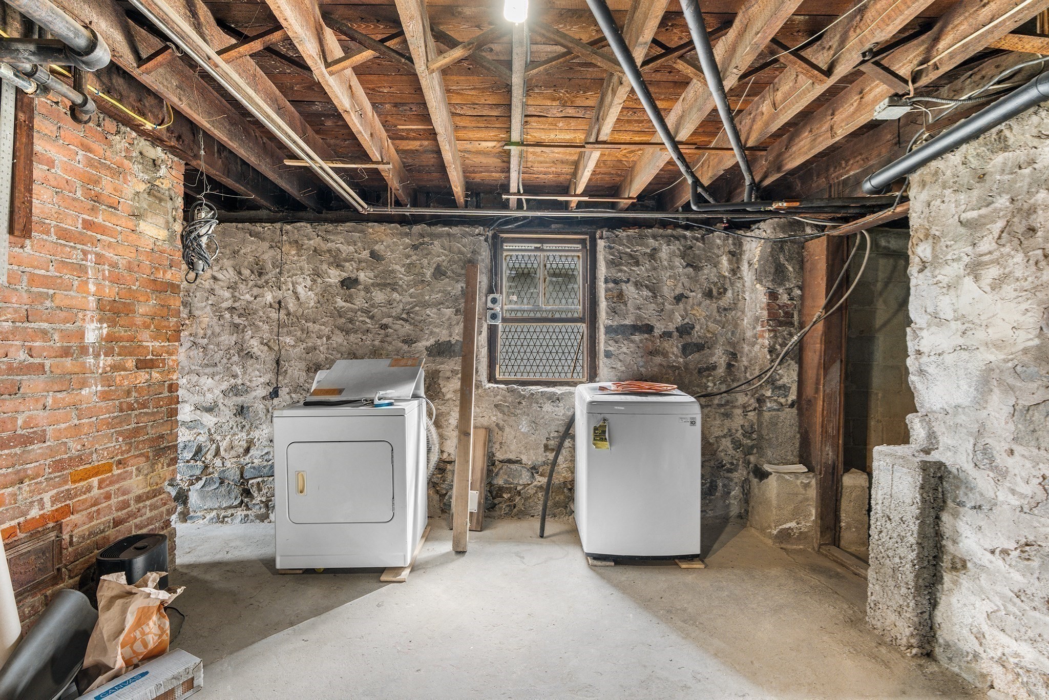 172 Harris St Property Photo 31