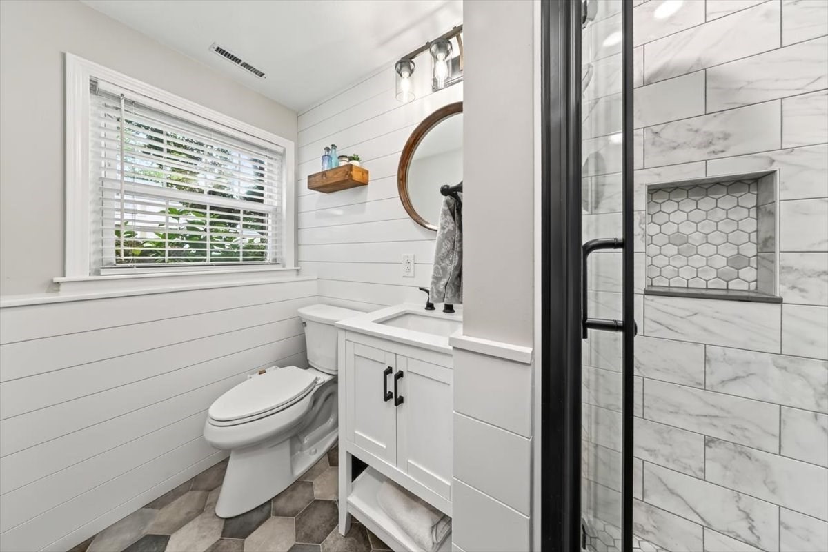 15 Donna Rd Property Photo 19