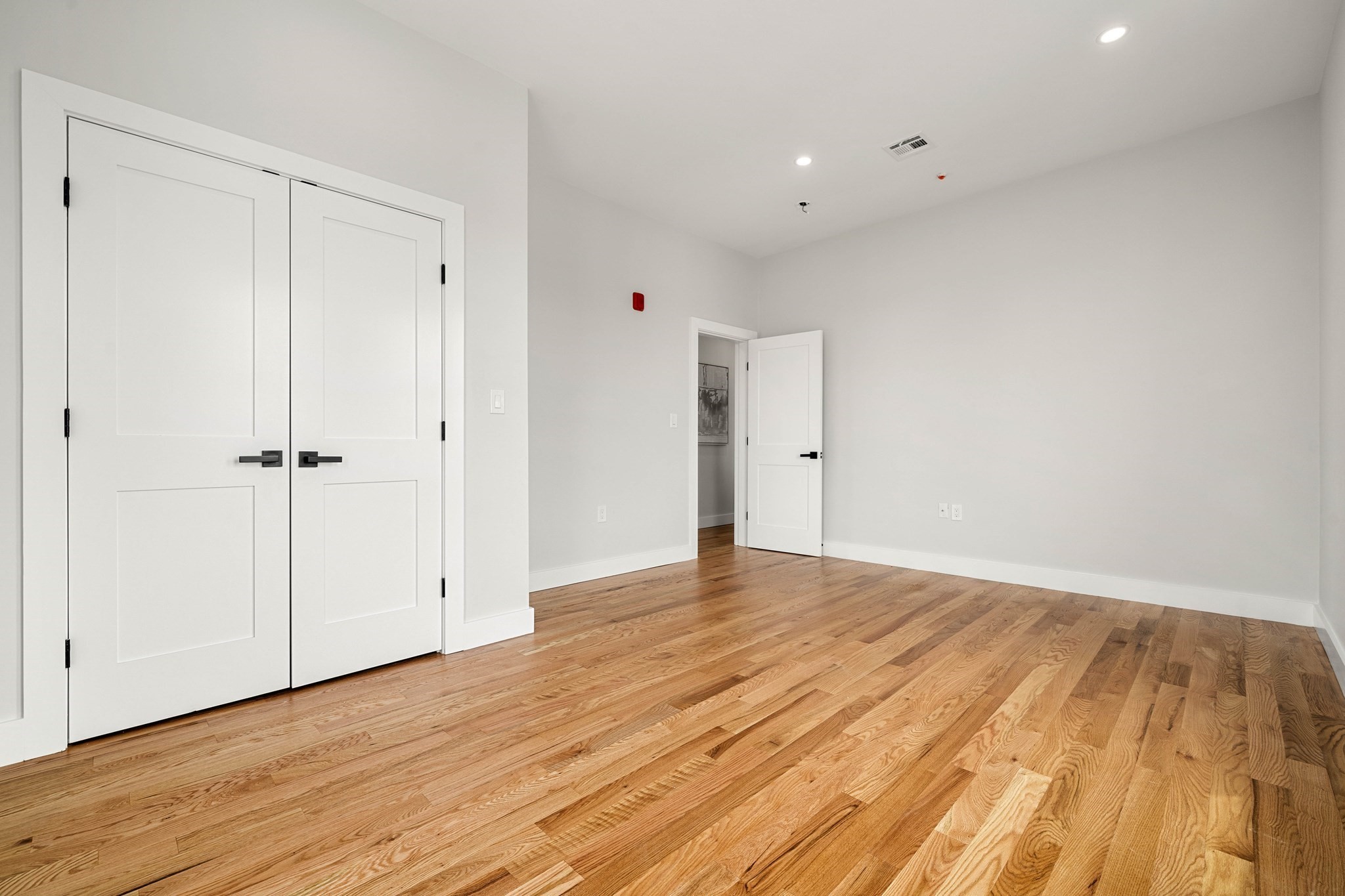 1088 Saratoga St # C Property Photo 20
