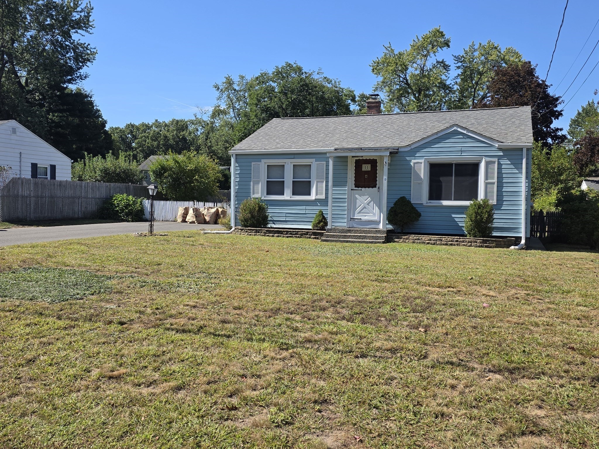 11 Brigham Rd Property Photo 3