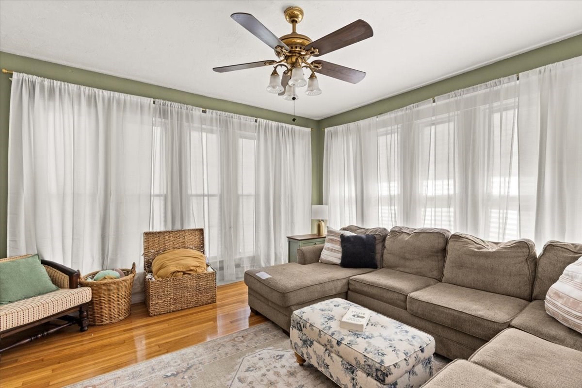 53 Ashland St Property Photo 23