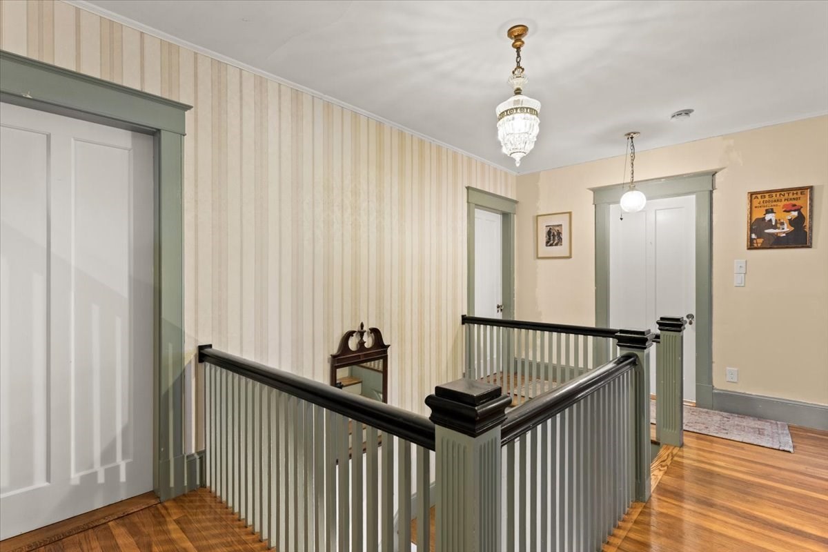 53 Ashland St Property Photo 27