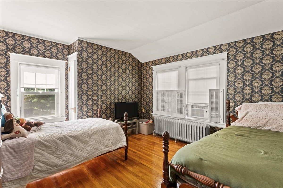 53 Ashland St Property Photo 31