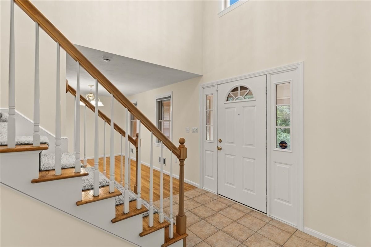 275 Plain Street Property Photo 19