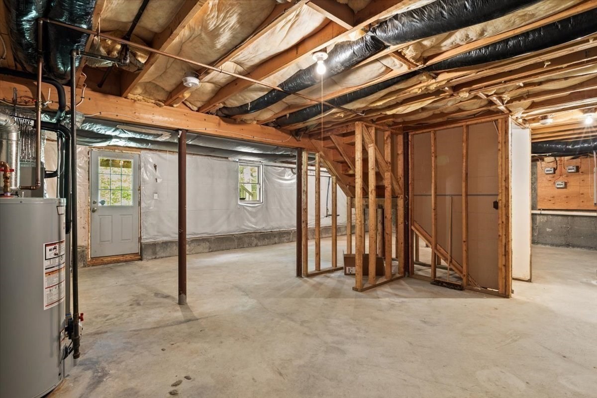 275 Plain Street Property Photo 39