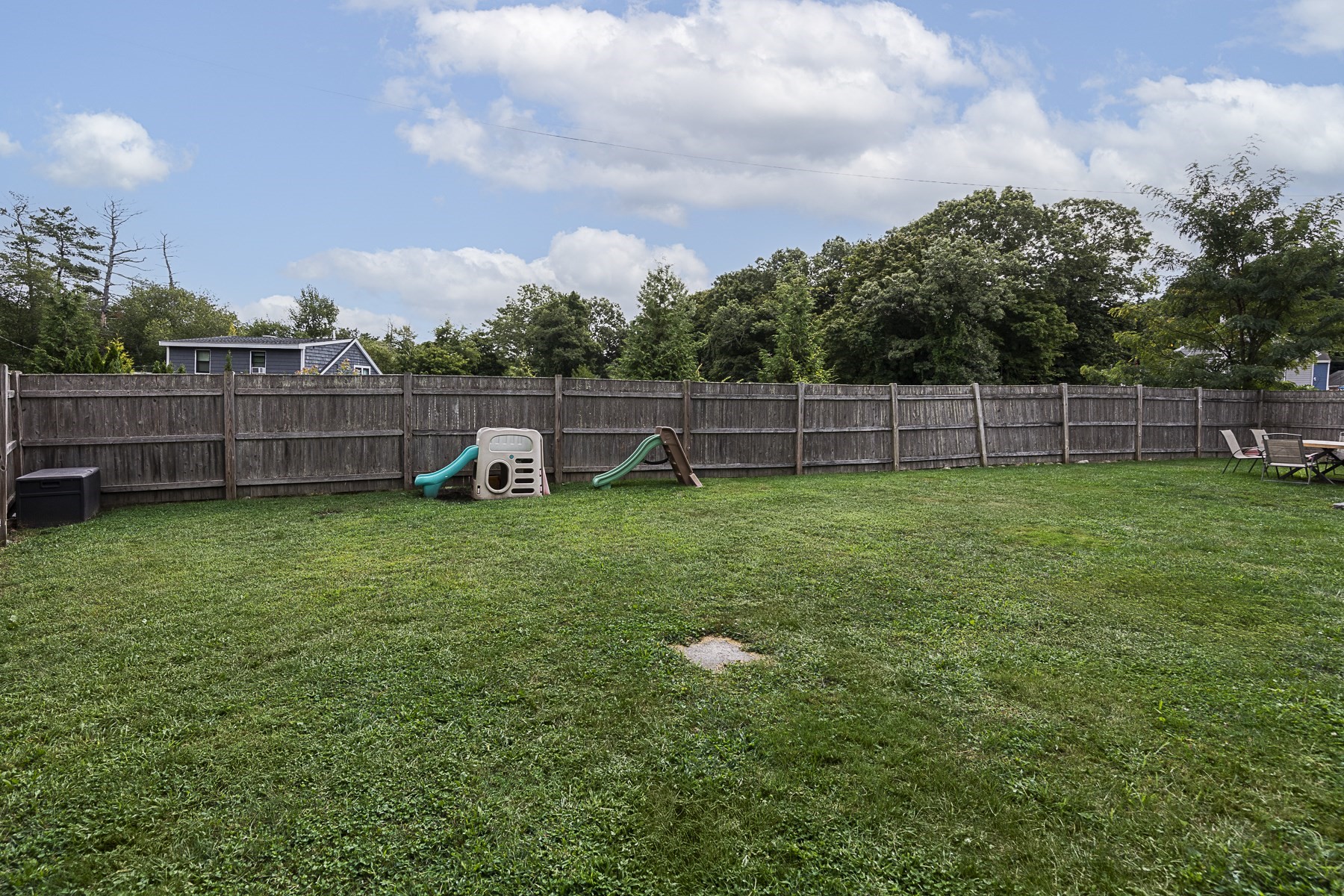 75 Perkins Ave Property Photo 26