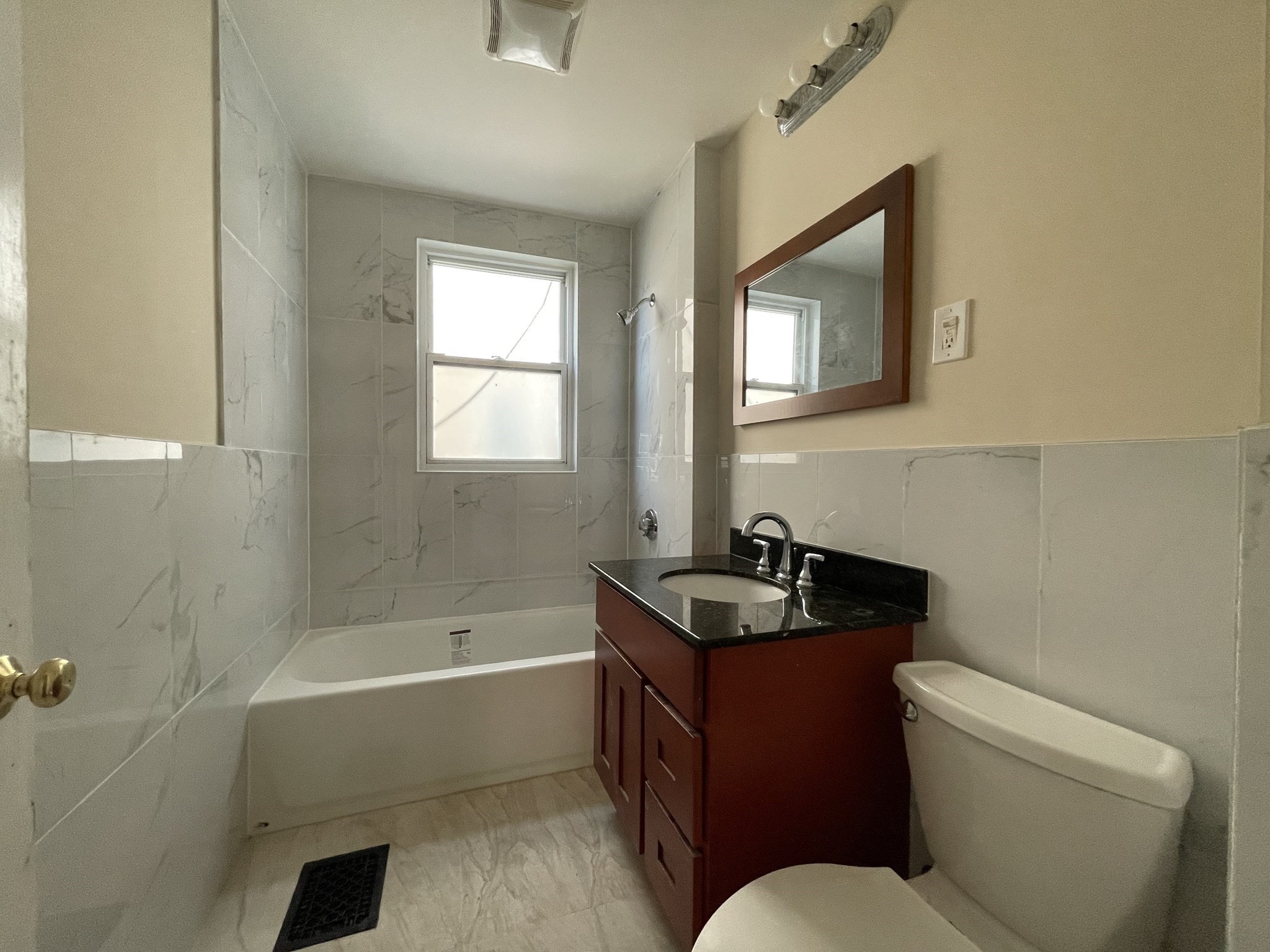 46 Neponset Ave # 1 Property Photo 3