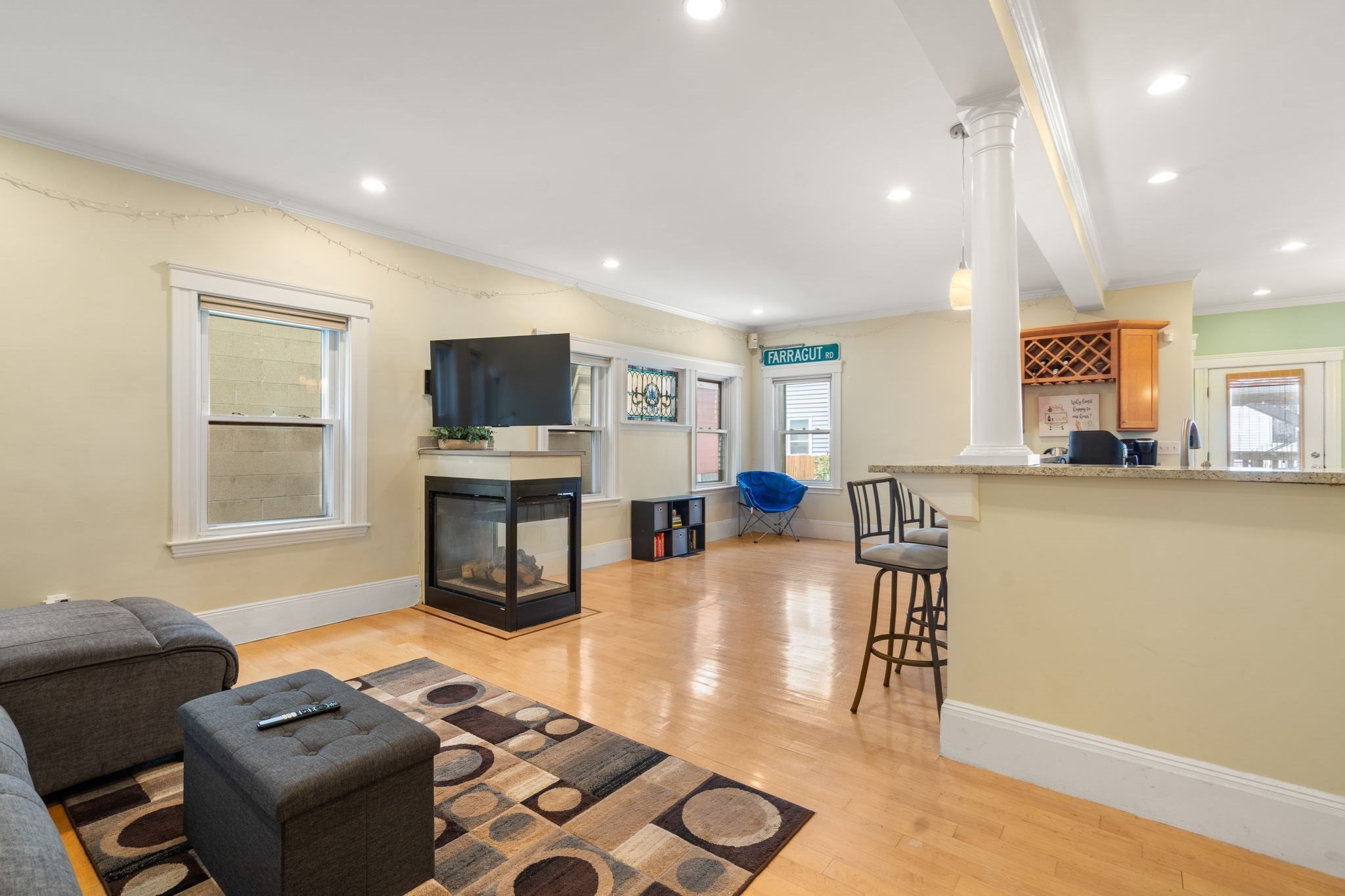 41 Farragut # 1 Property Photo 8