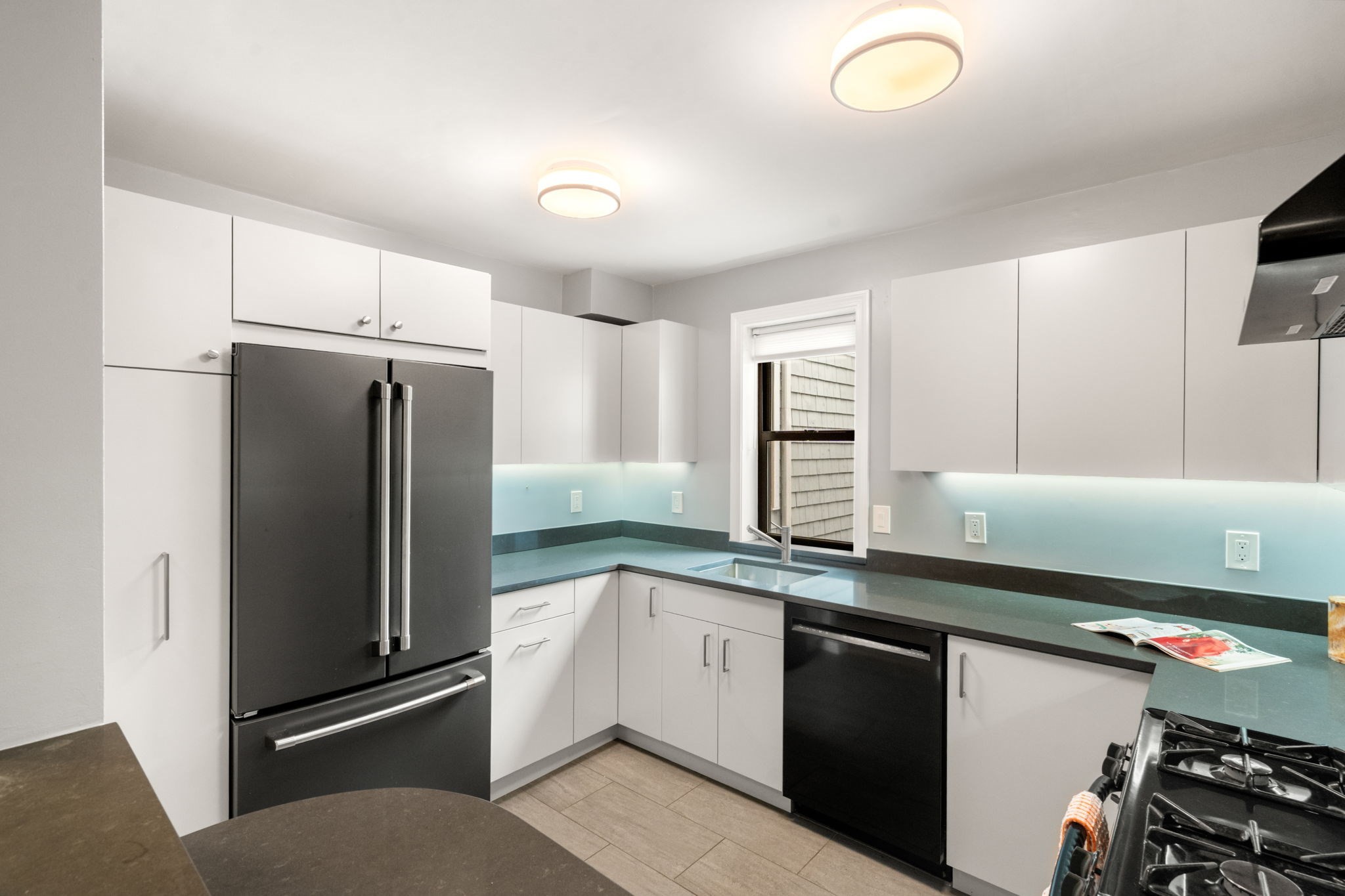 618 Washington St # 618 Property Photo 4