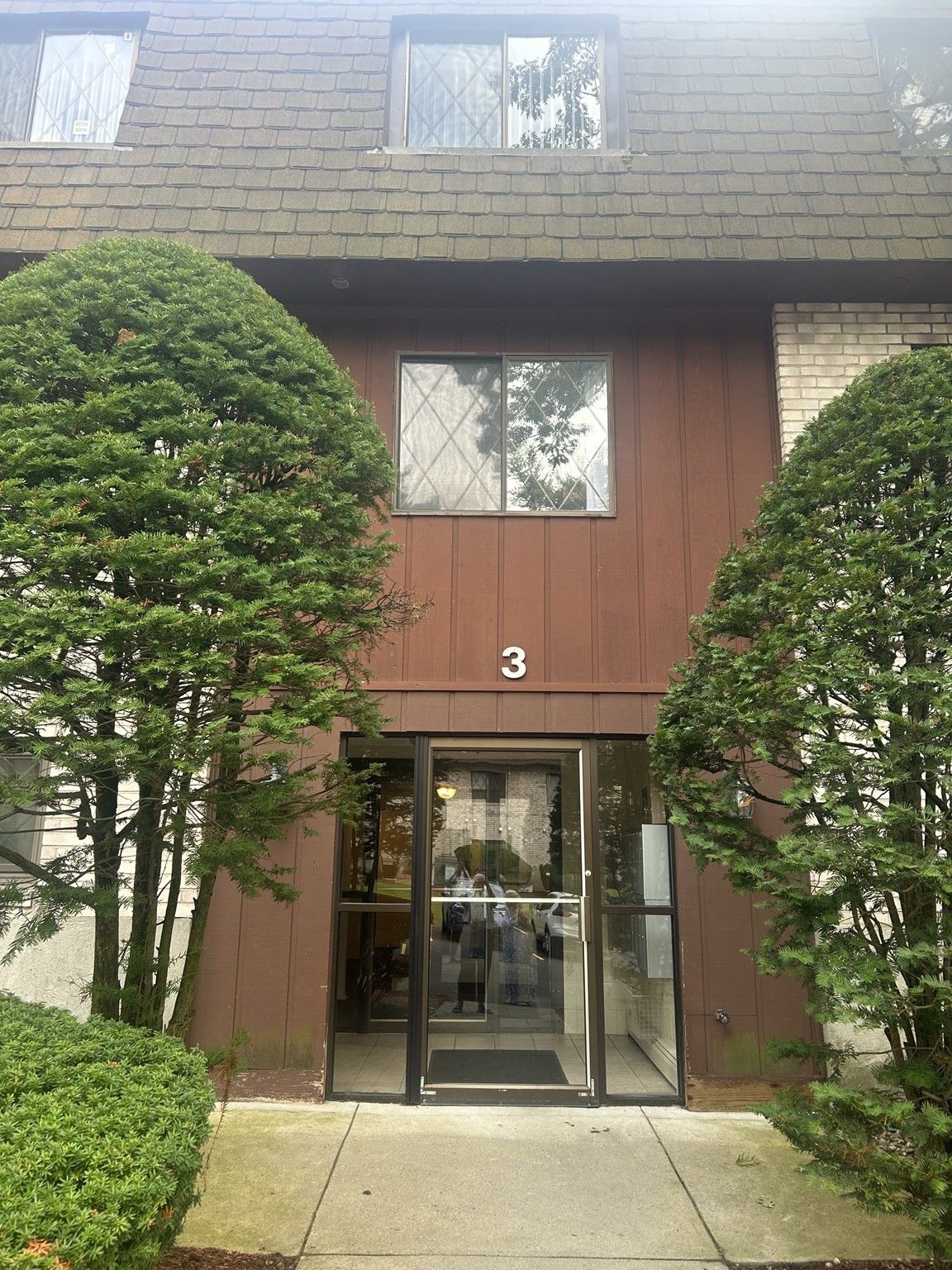 3 Greenbriar Drive # 301