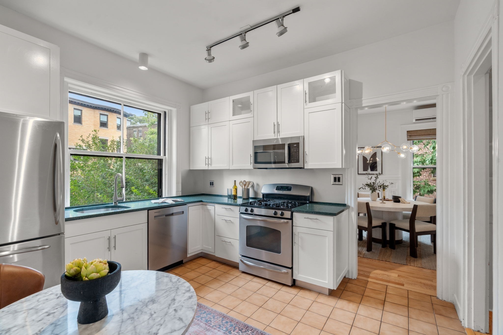 465 Washington St # 1 Property Photo 15